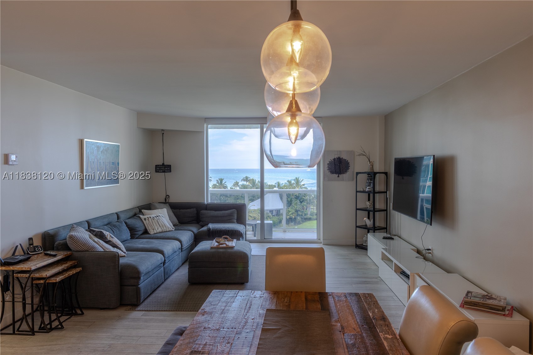 Bal Harbour photo 4