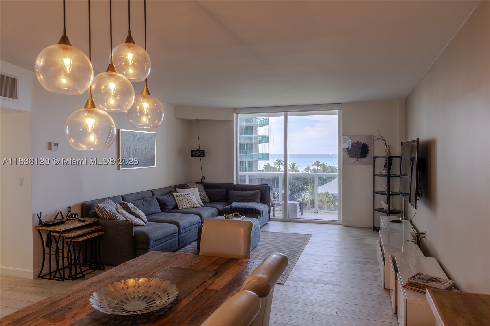 Bal Harbour photo 5