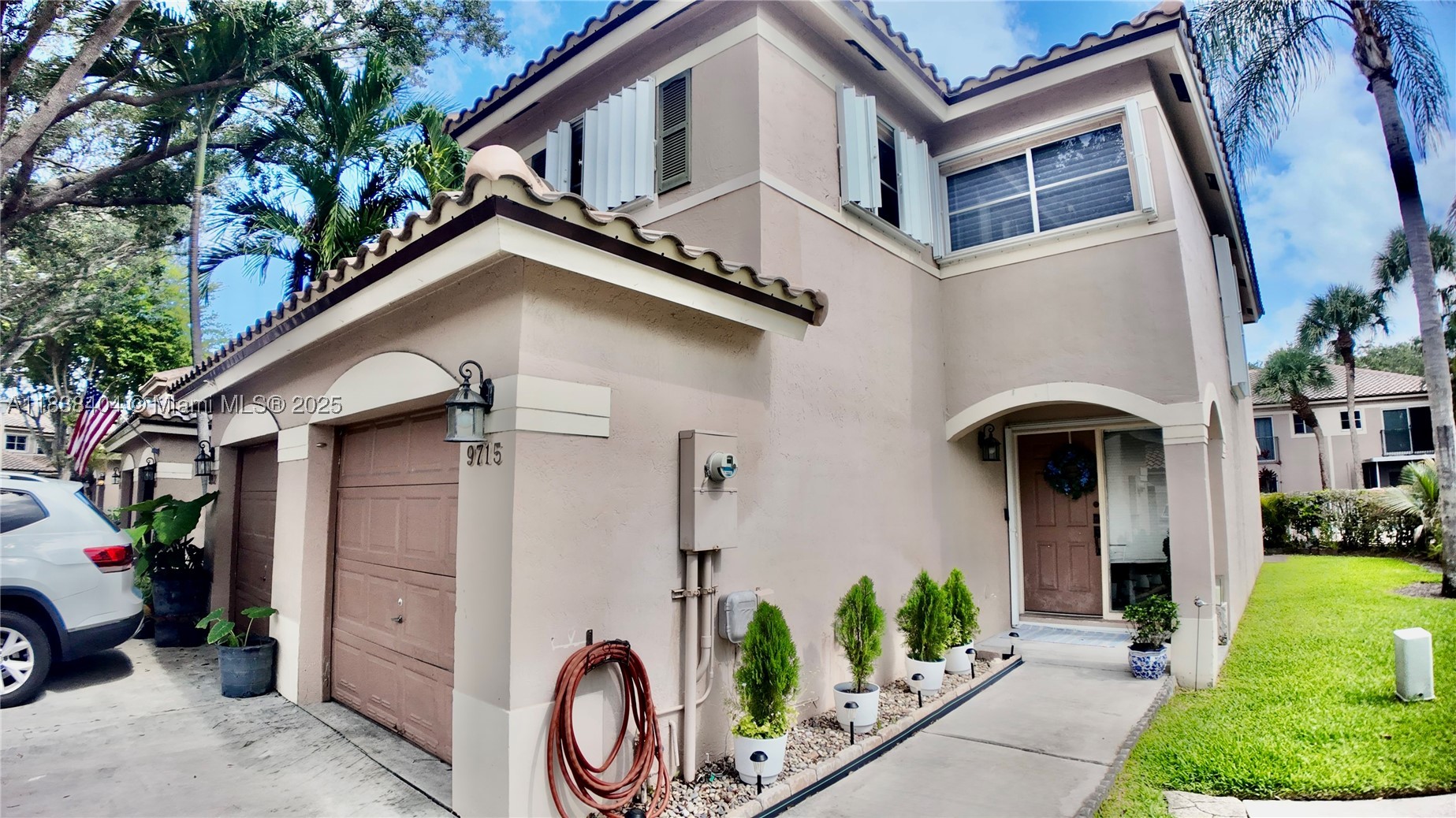 Pembroke Pines photo 5