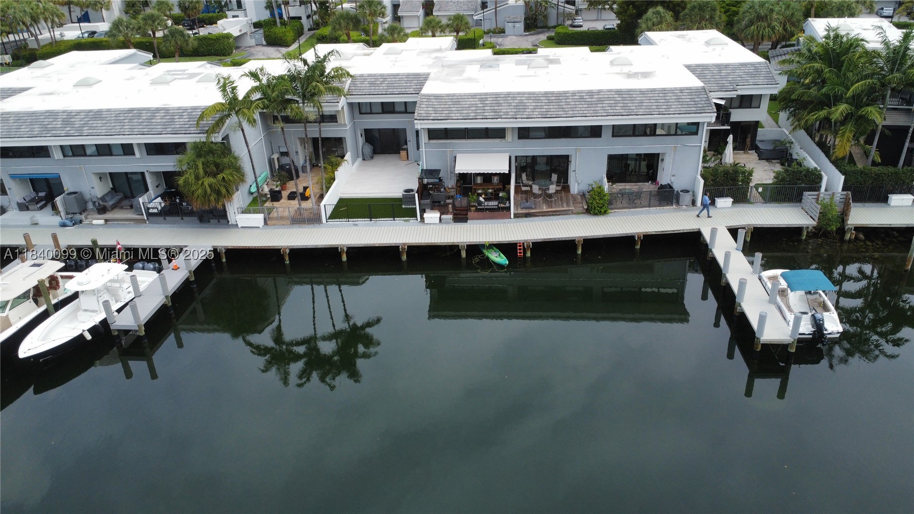Sunny Isles Beach photo 2