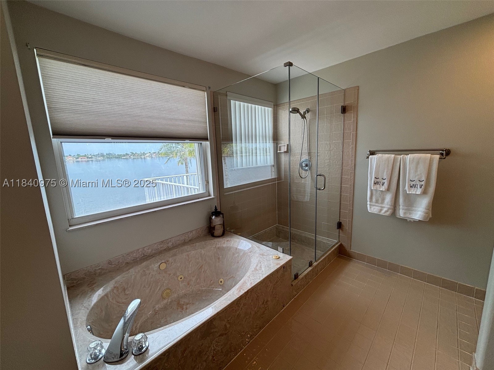 Pembroke Pines photo 2