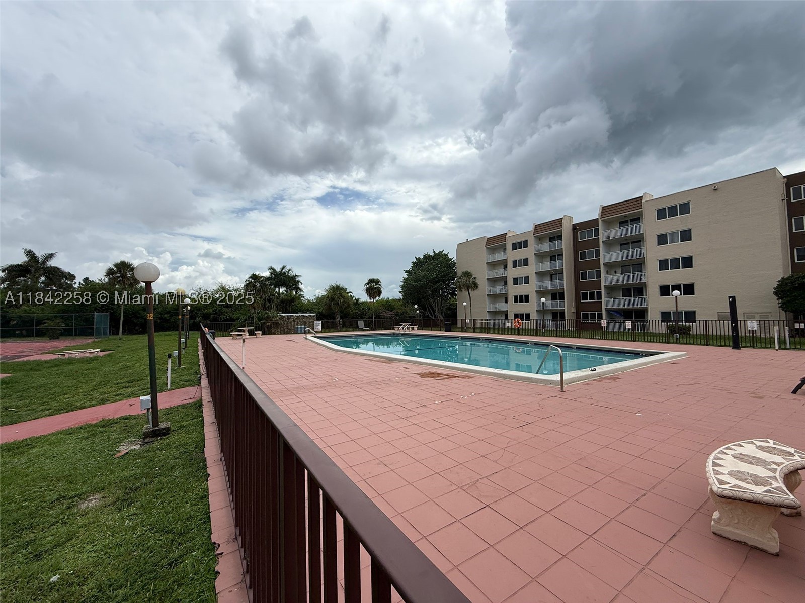 Hialeah photo 4
