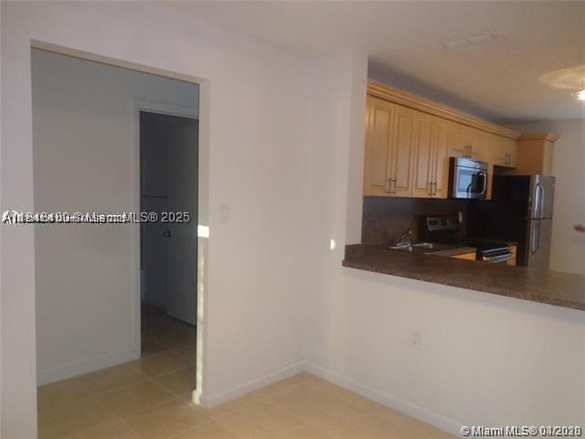 Miramar photo 2
