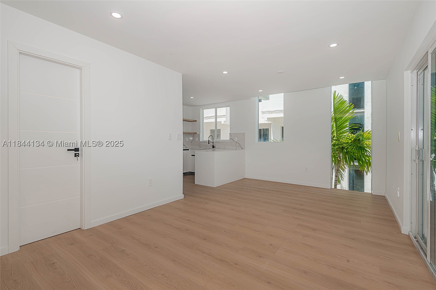 Miami Beach photo 5