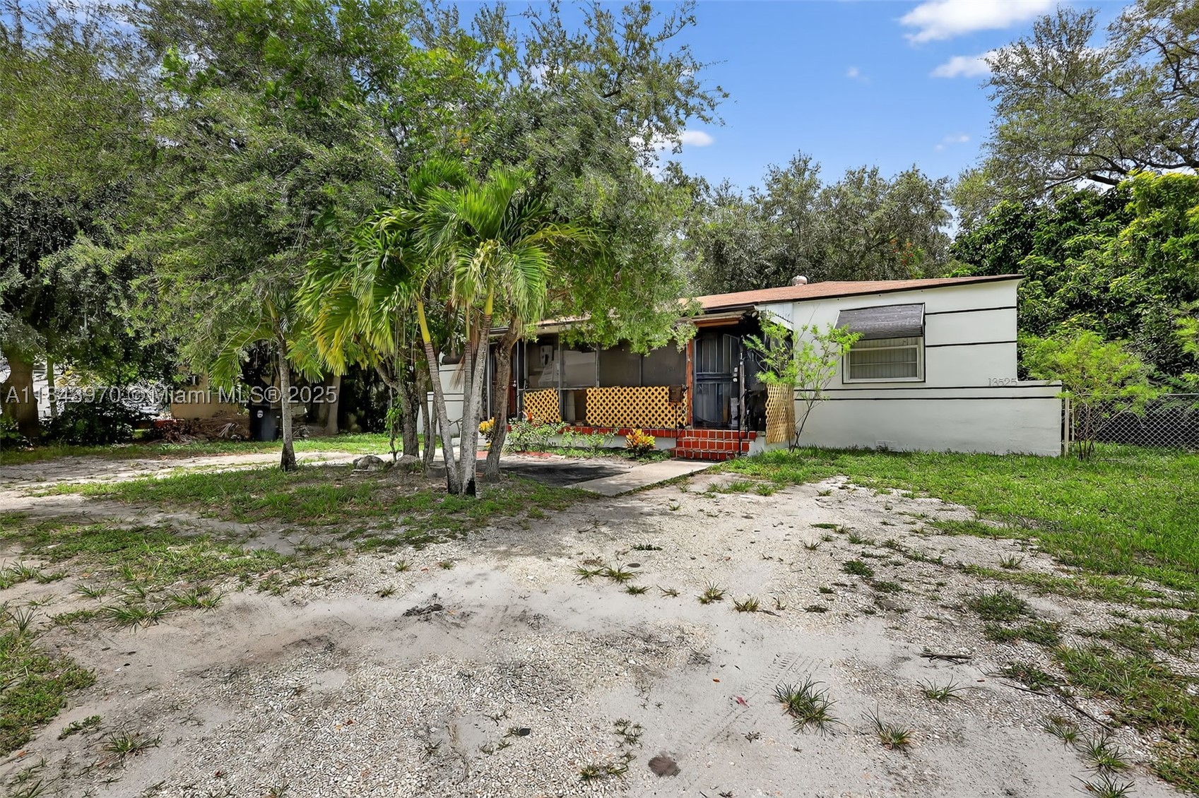 North Miami photo 2
