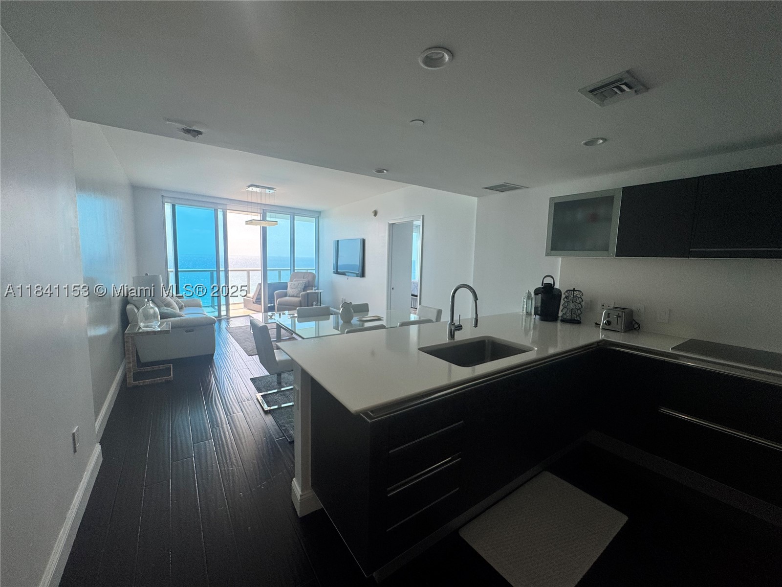 Sunny Isles Beach photo 4