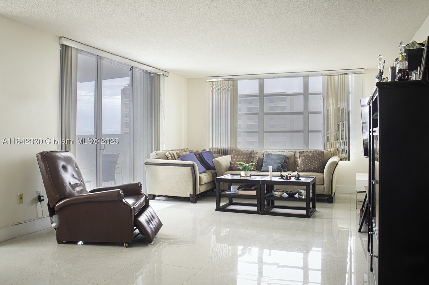 Aventura photo 5