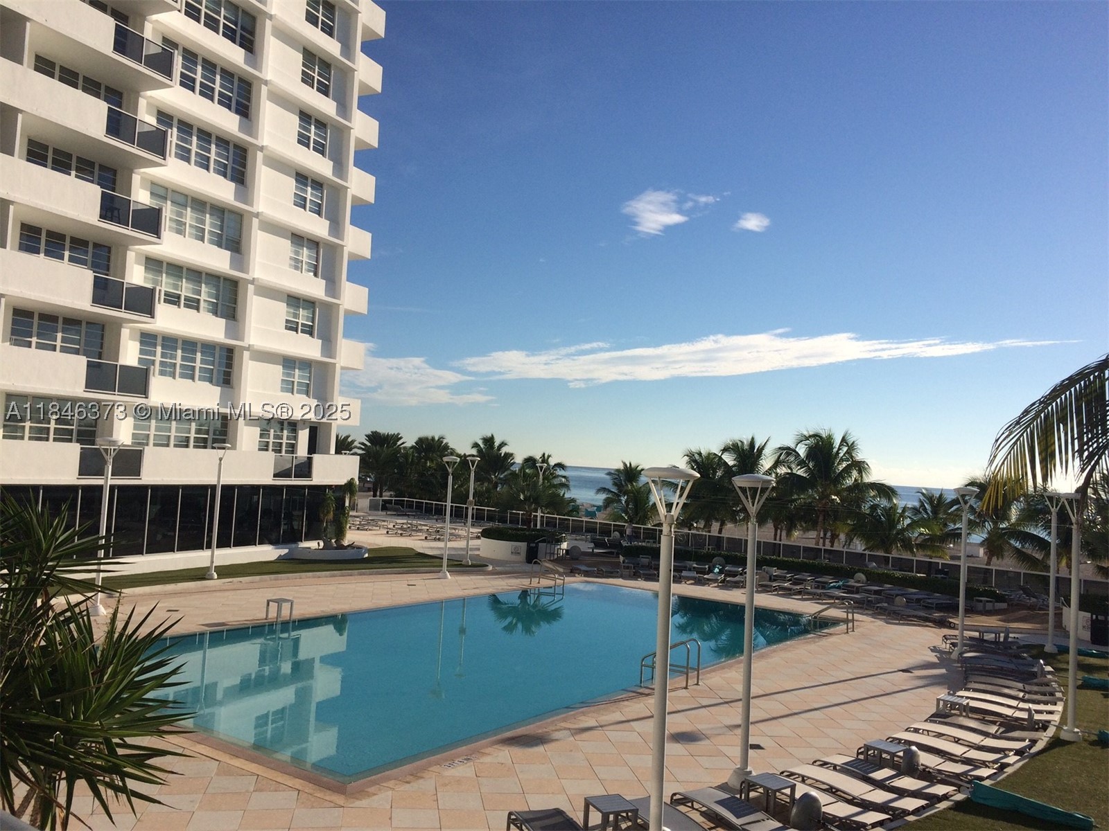 Miami Beach photo 1