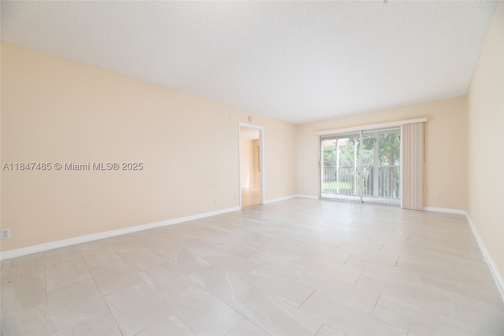 Pembroke Pines photo 5
