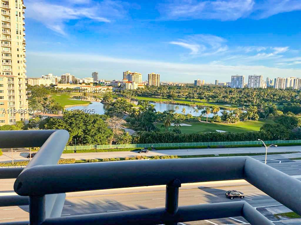 Aventura photo 5