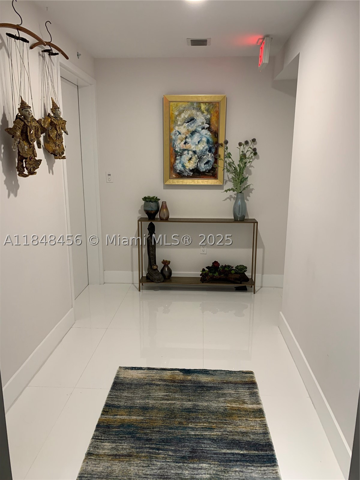 North Miami Beach photo 2