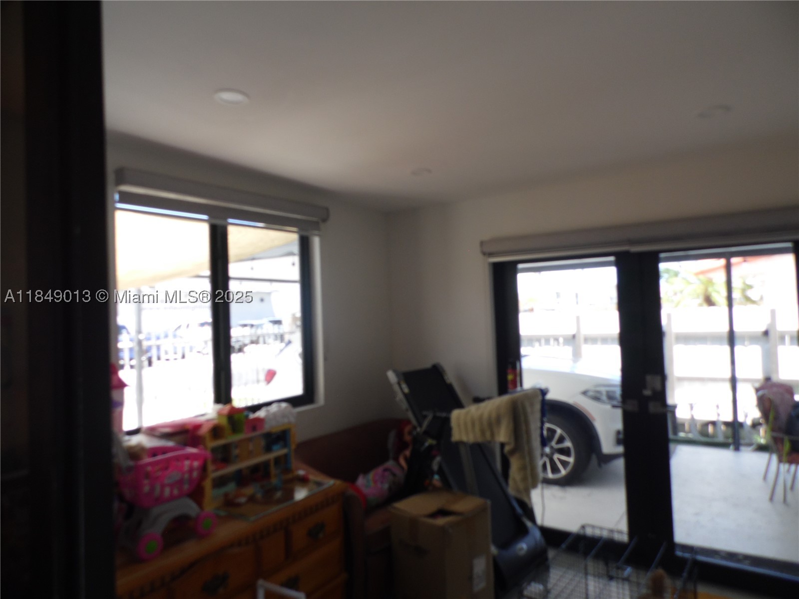 Hialeah photo 5