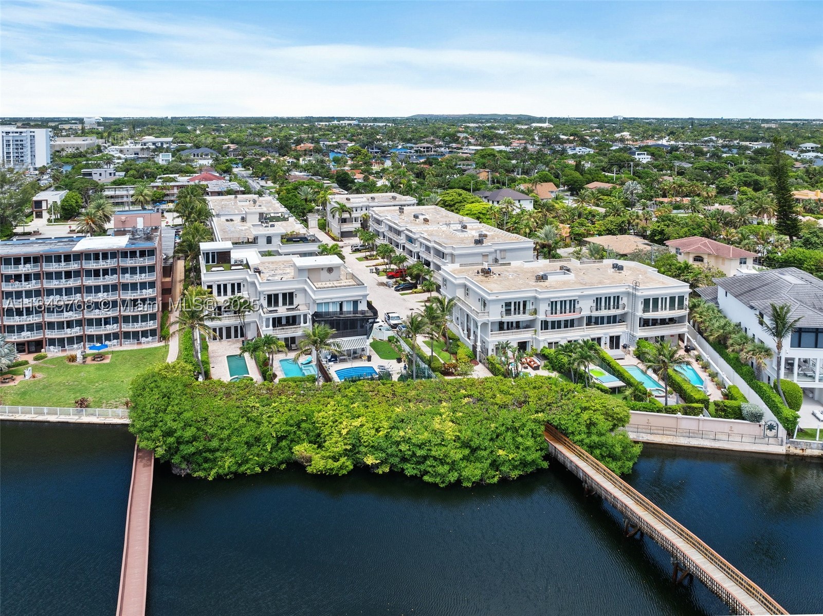 Pompano Beach photo 2