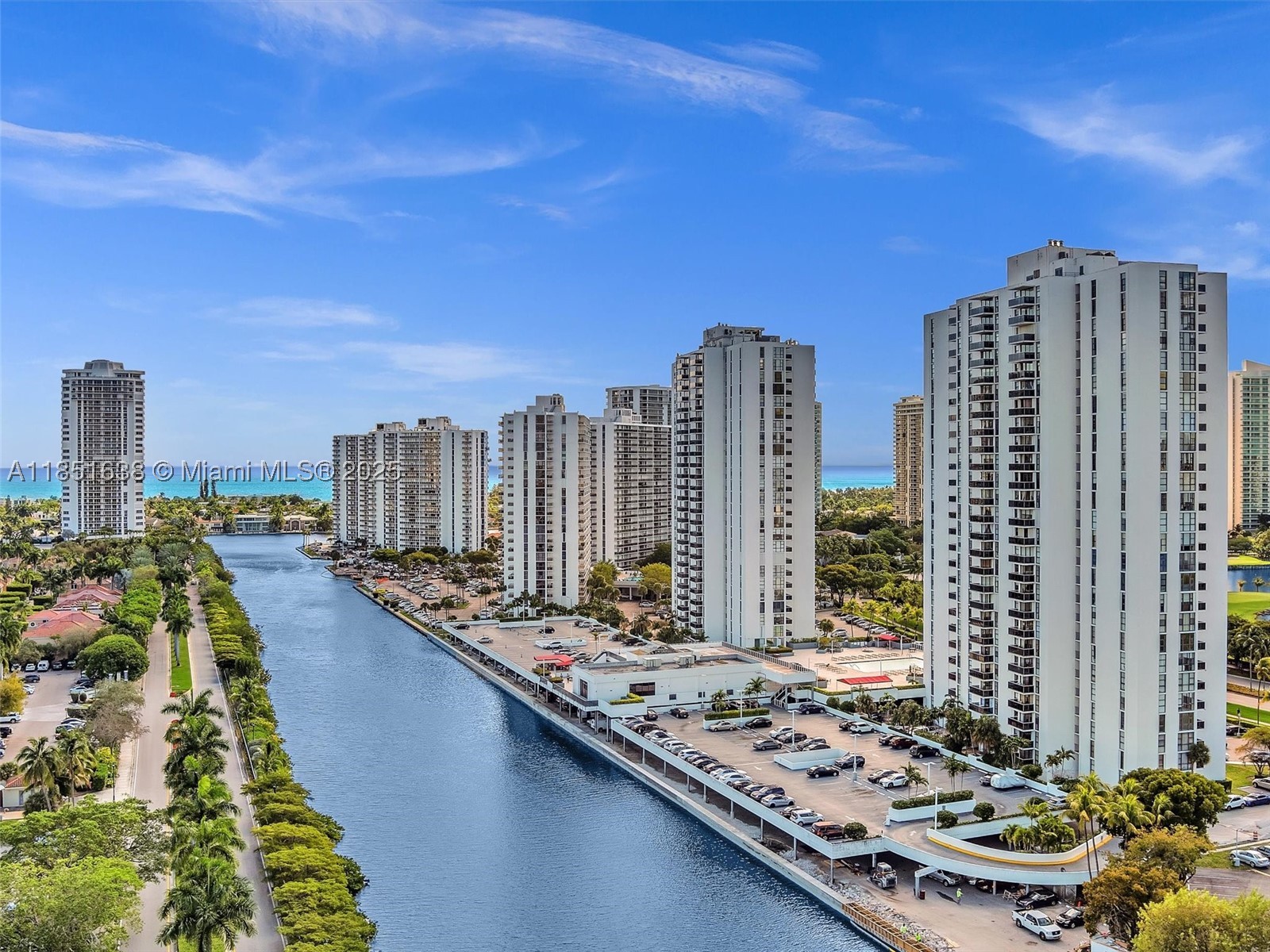 Aventura photo 4