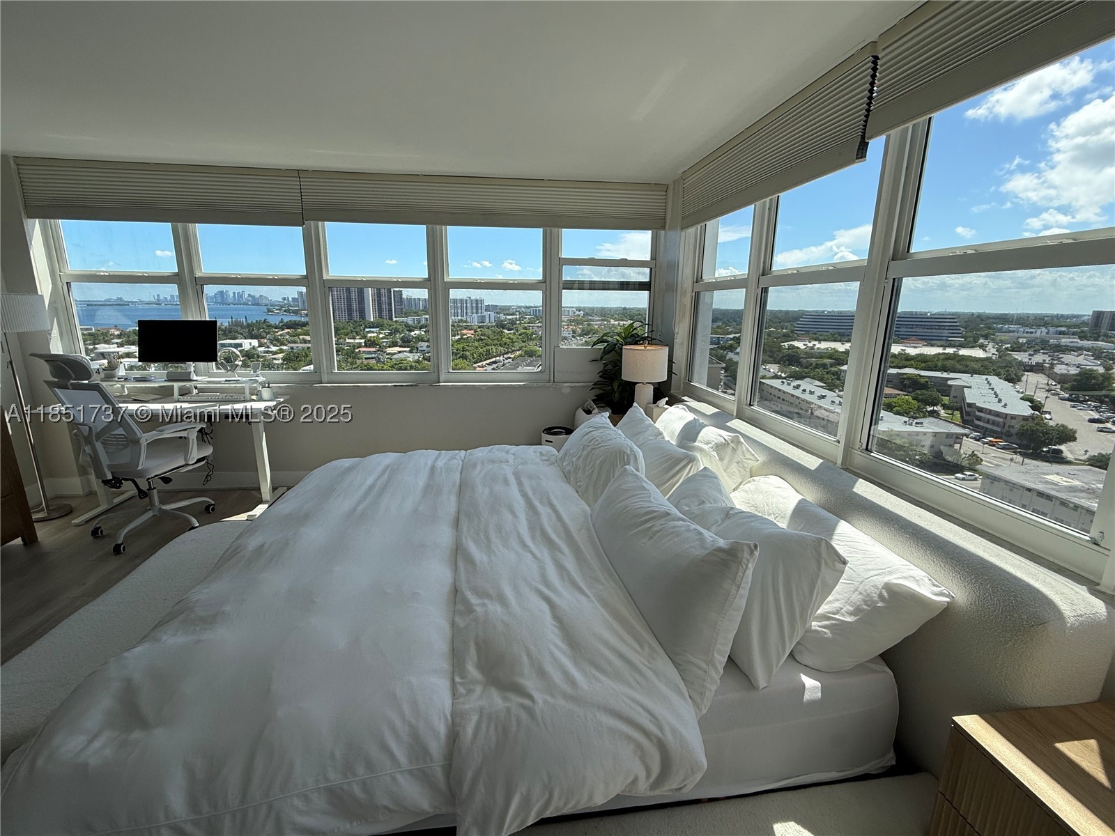 North Miami photo 3