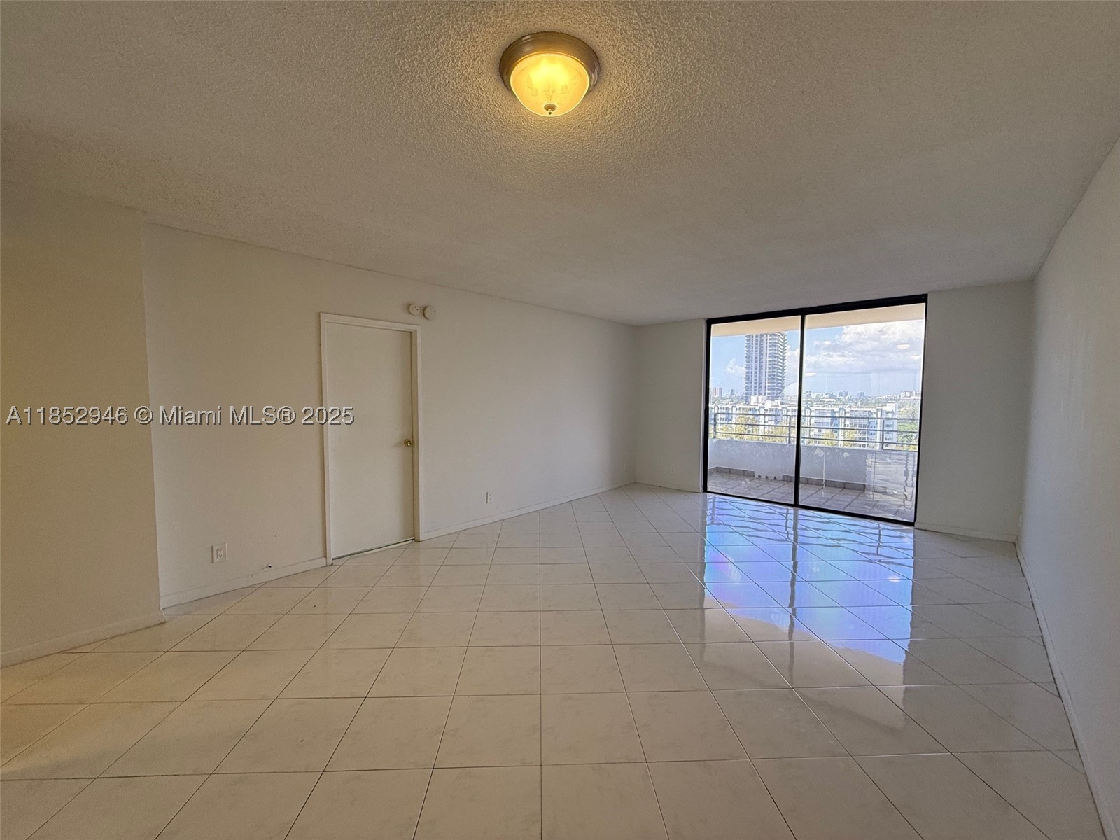 Hallandale Beach photo 5