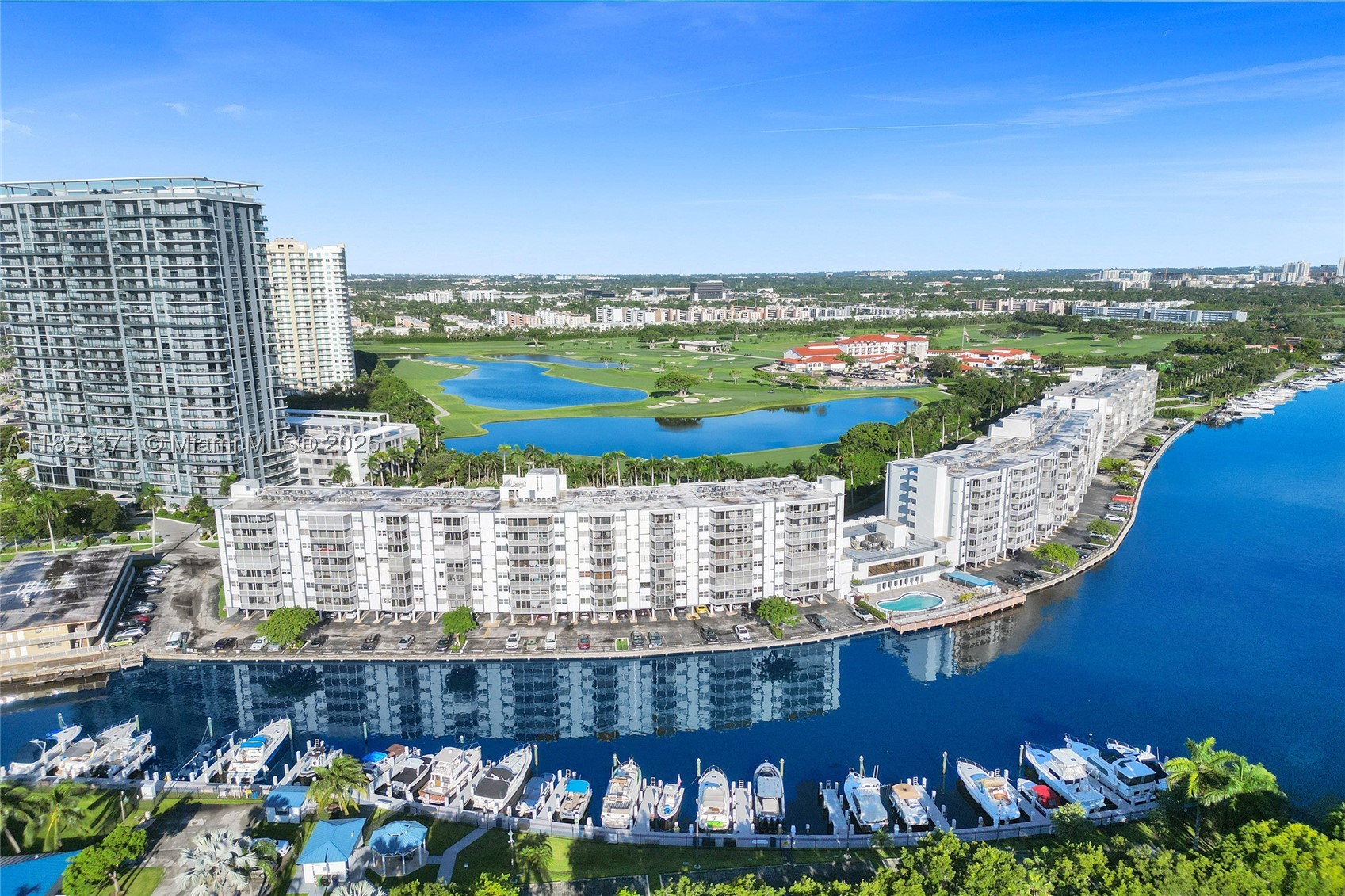 Hallandale Beach photo 2