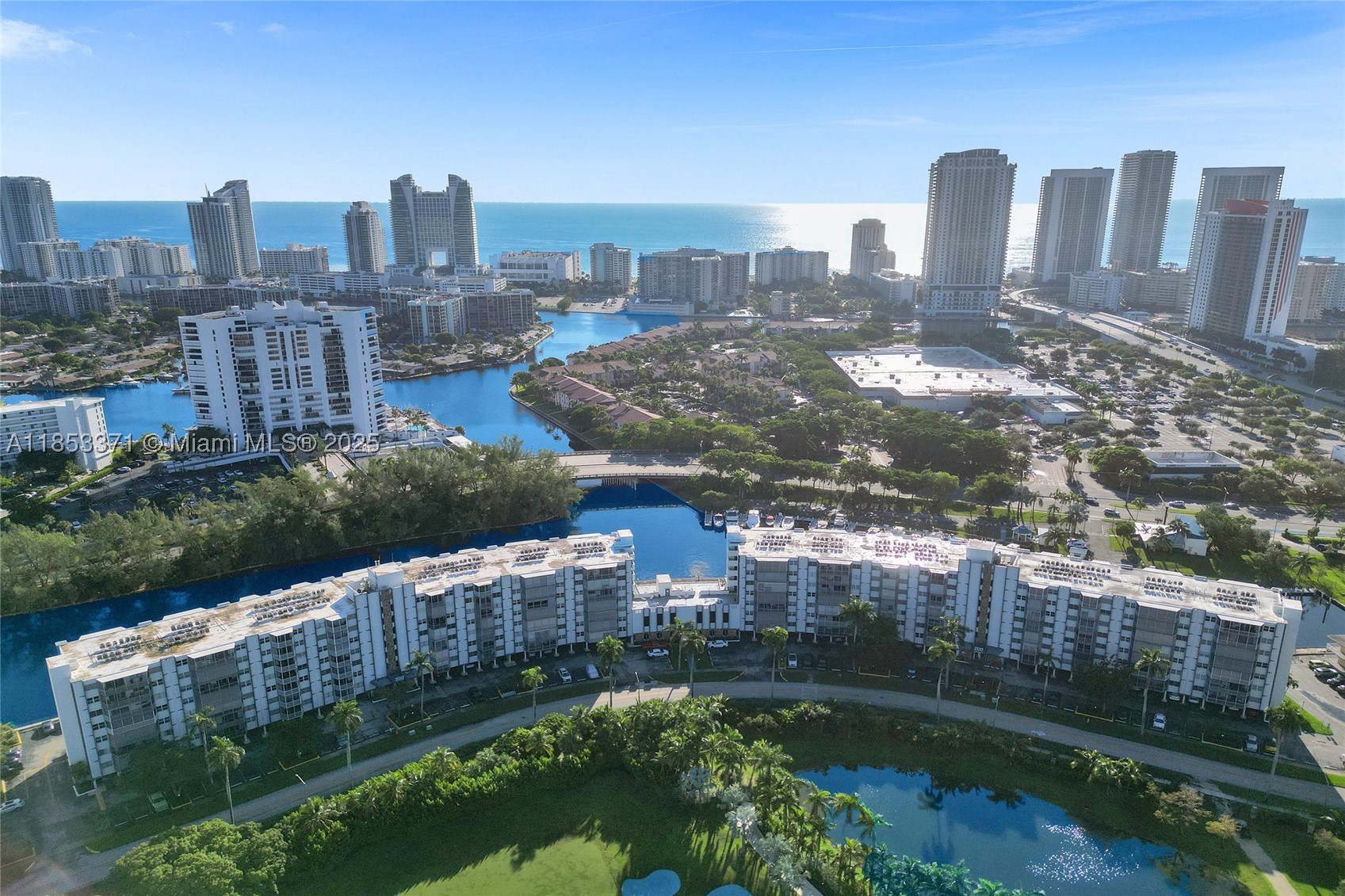 Hallandale Beach photo 3