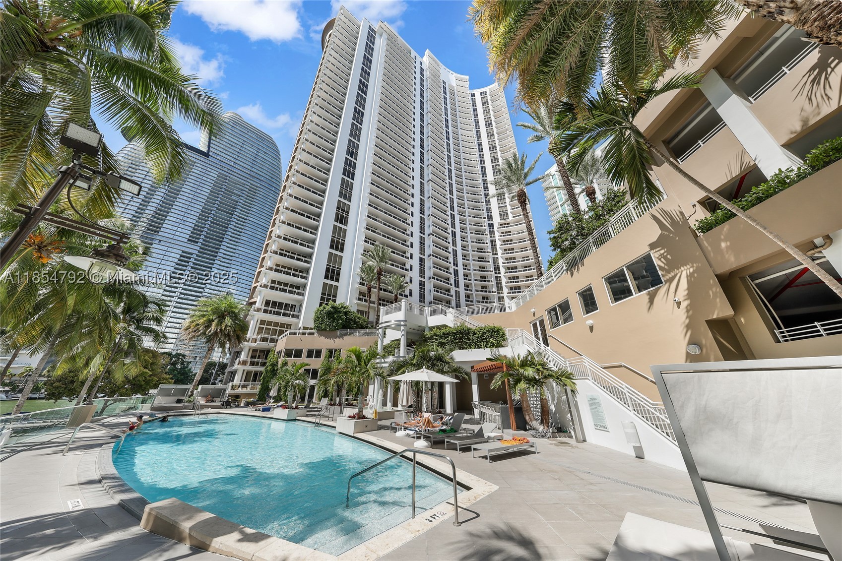Miami photo 1