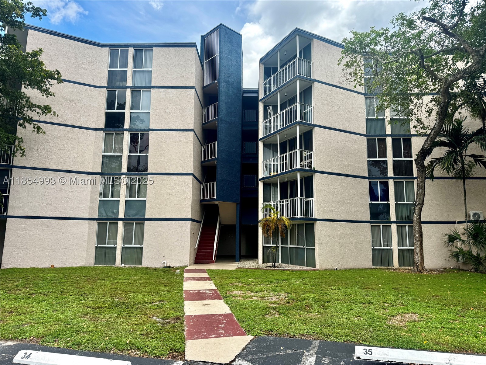 Hialeah photo 1