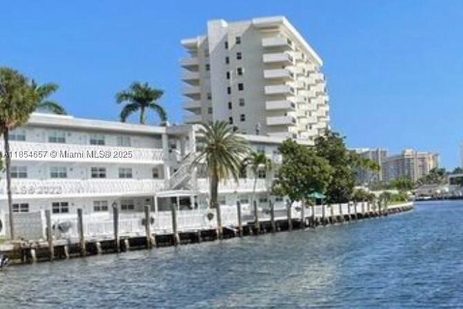 Hallandale Beach photo 1