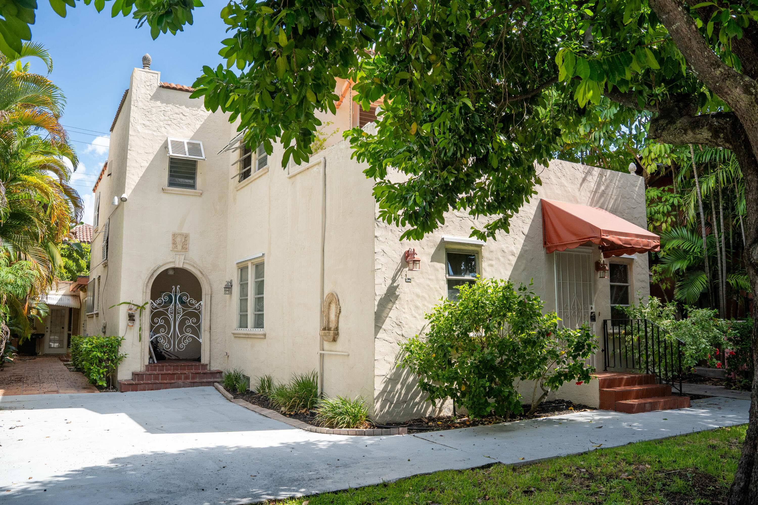 Palm Beach photo 2