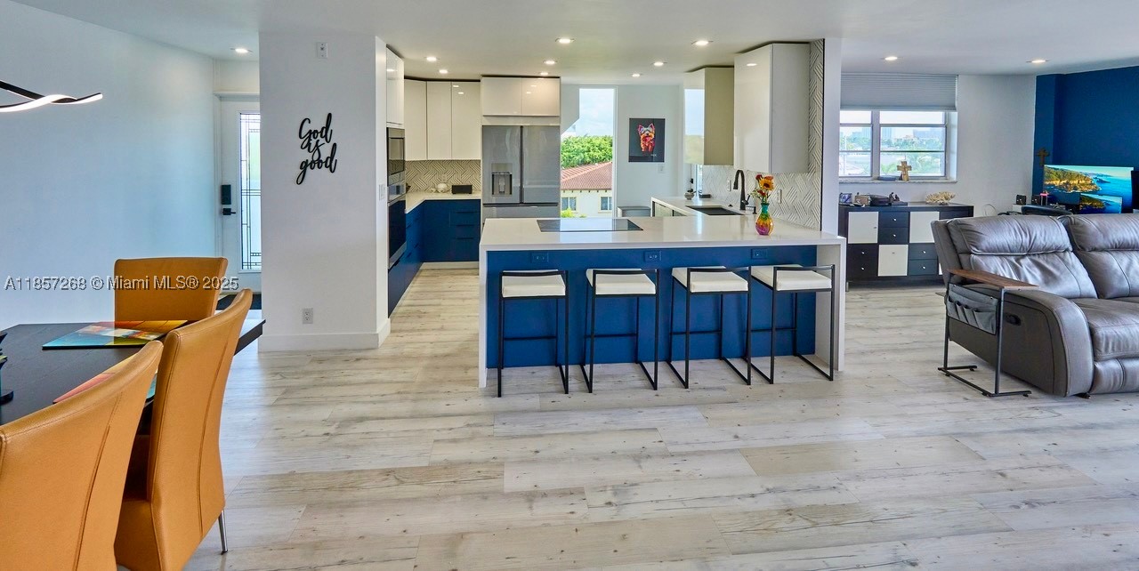 North Miami Beach photo 3