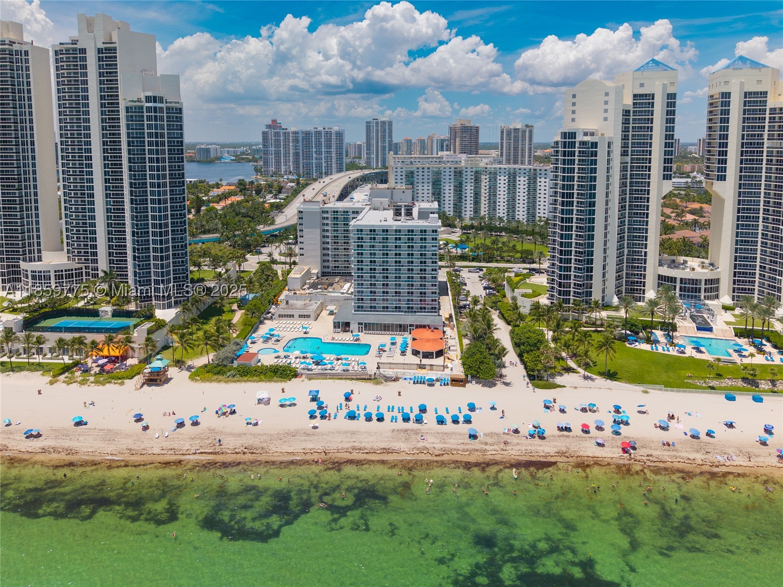 Sunny Isles Beach photo 1
