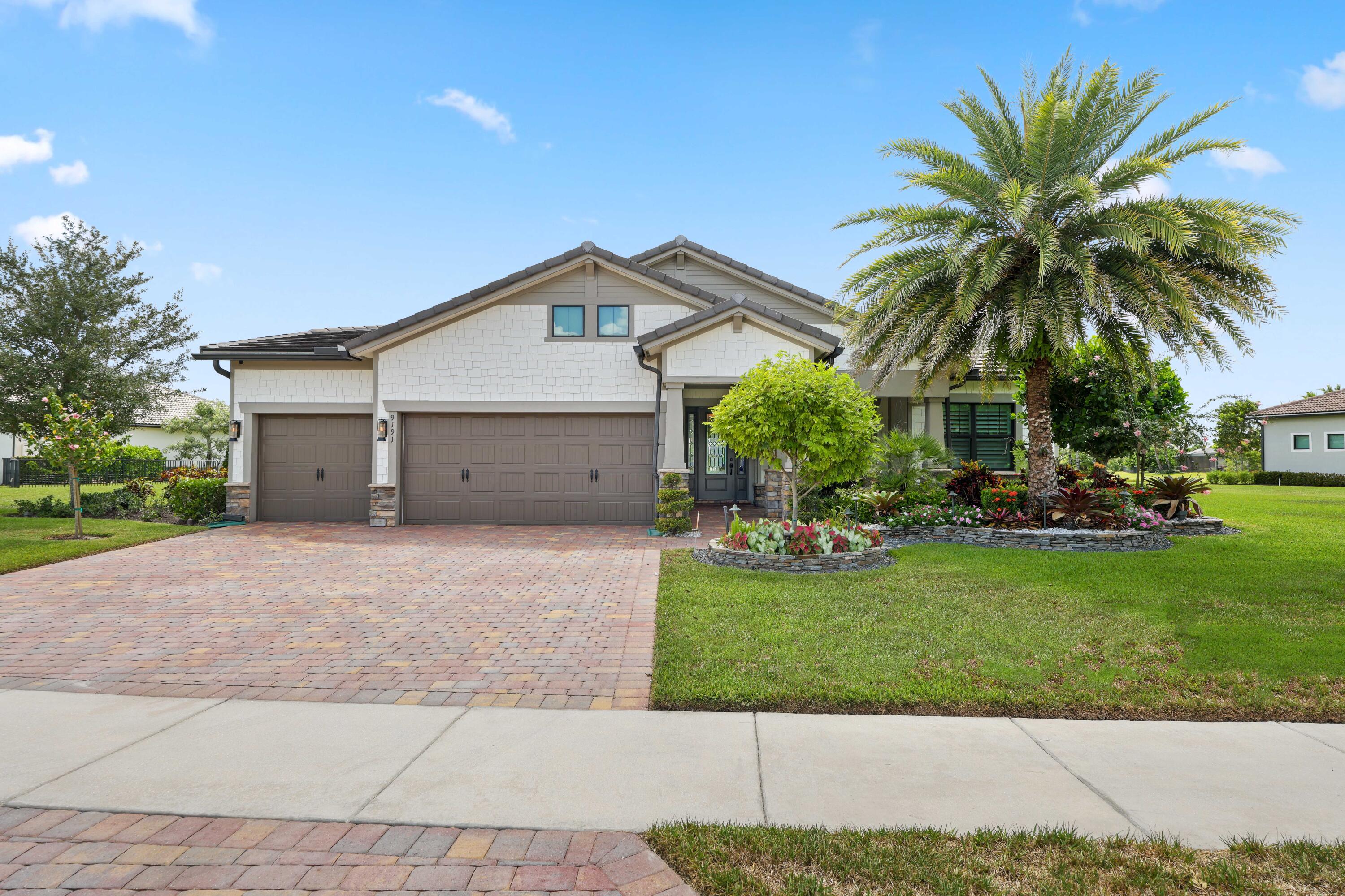 Palm Beach Gardens photo 3
