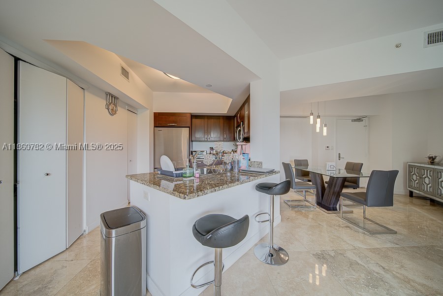 Aventura photo 5