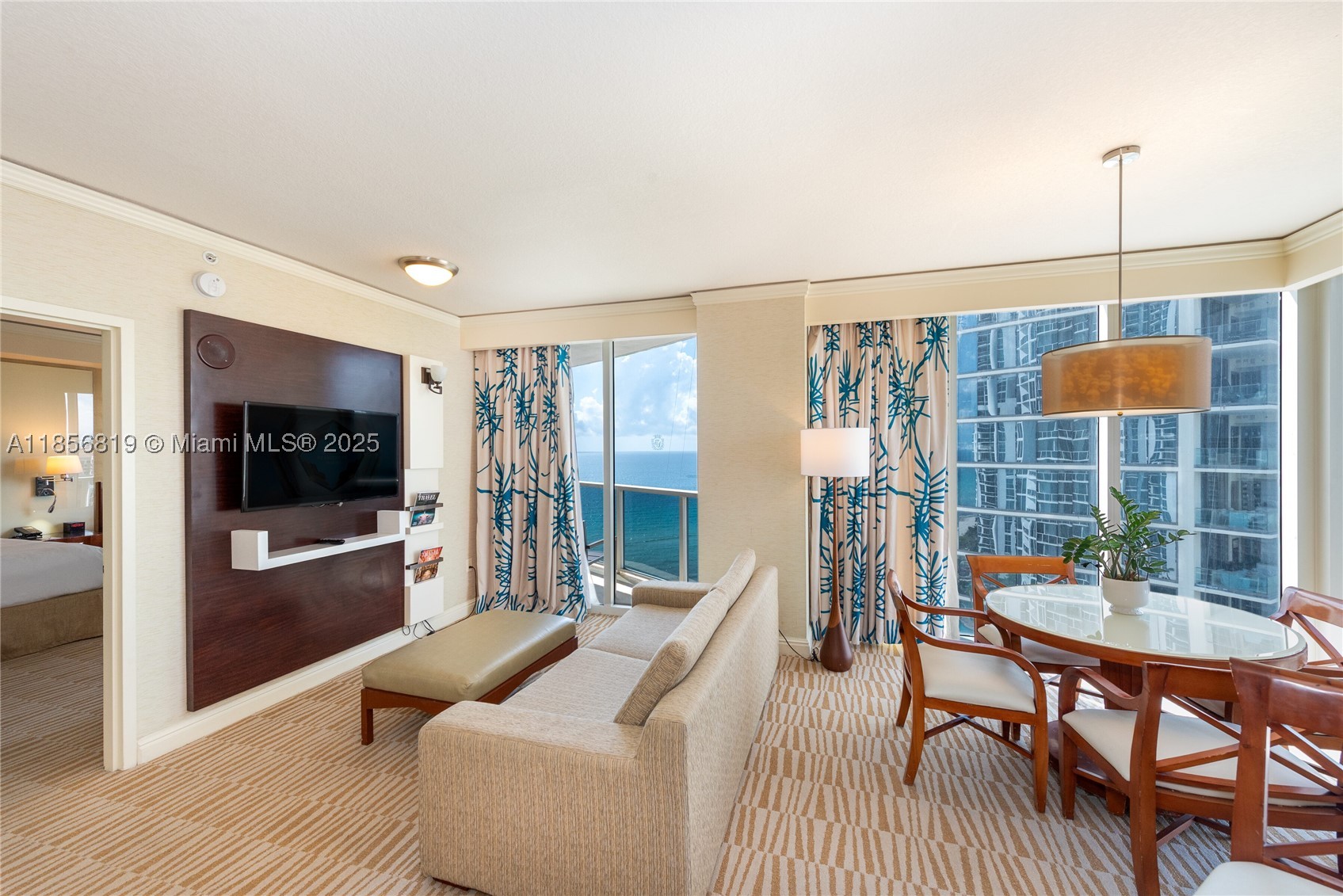 Sunny Isles Beach photo 1