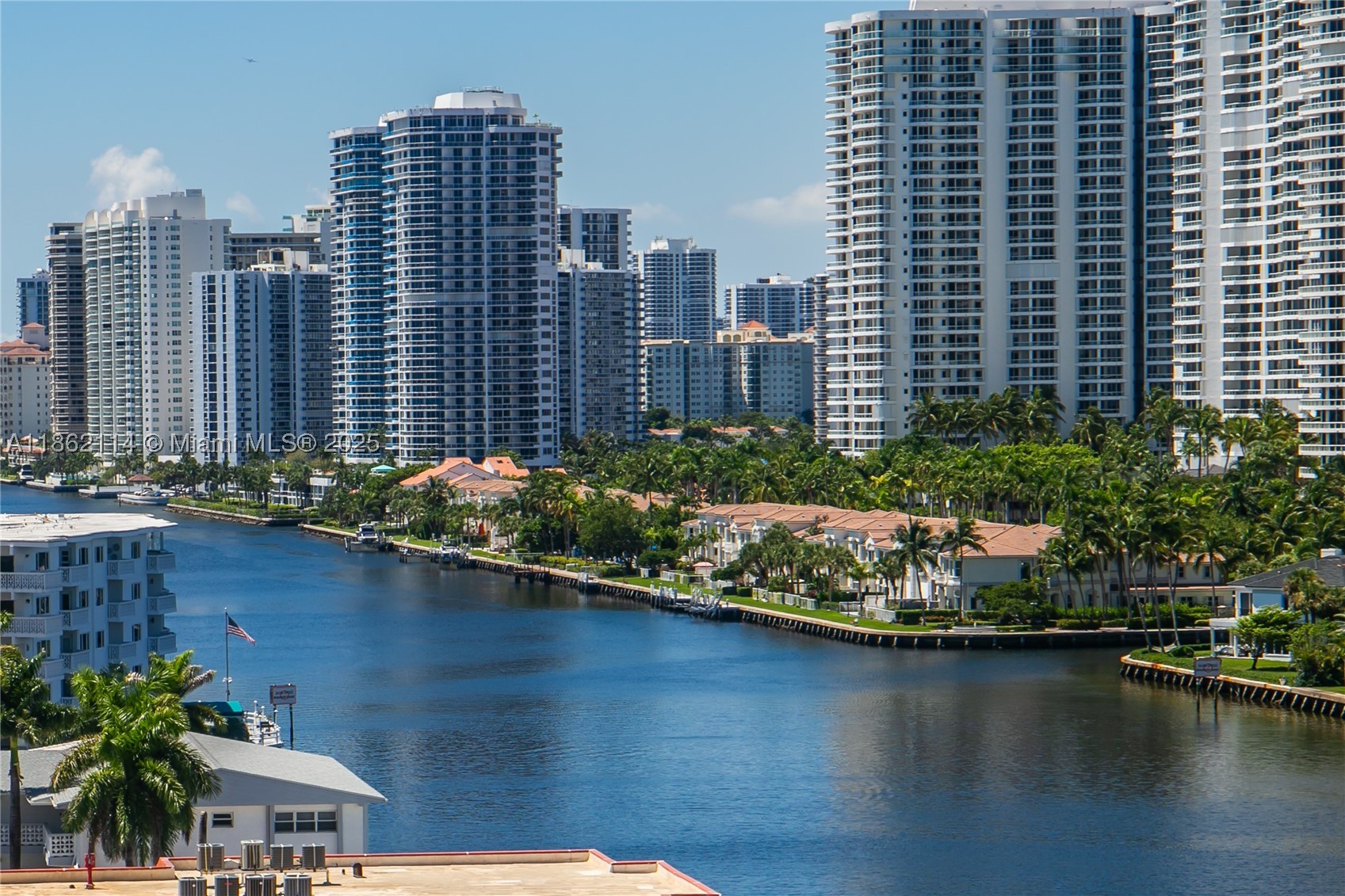 Hallandale Beach photo 1