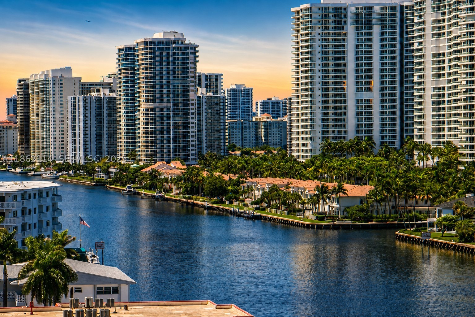 Hallandale Beach photo 4