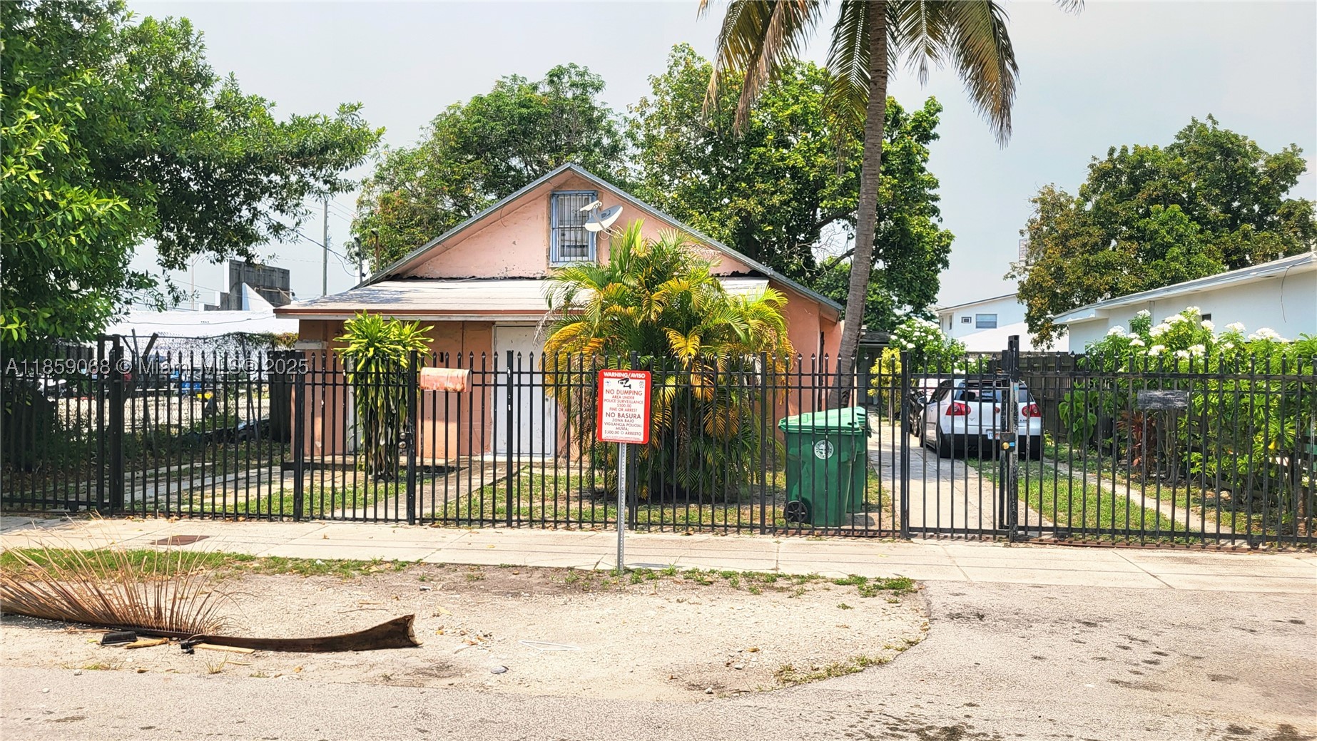 Miami photo 1