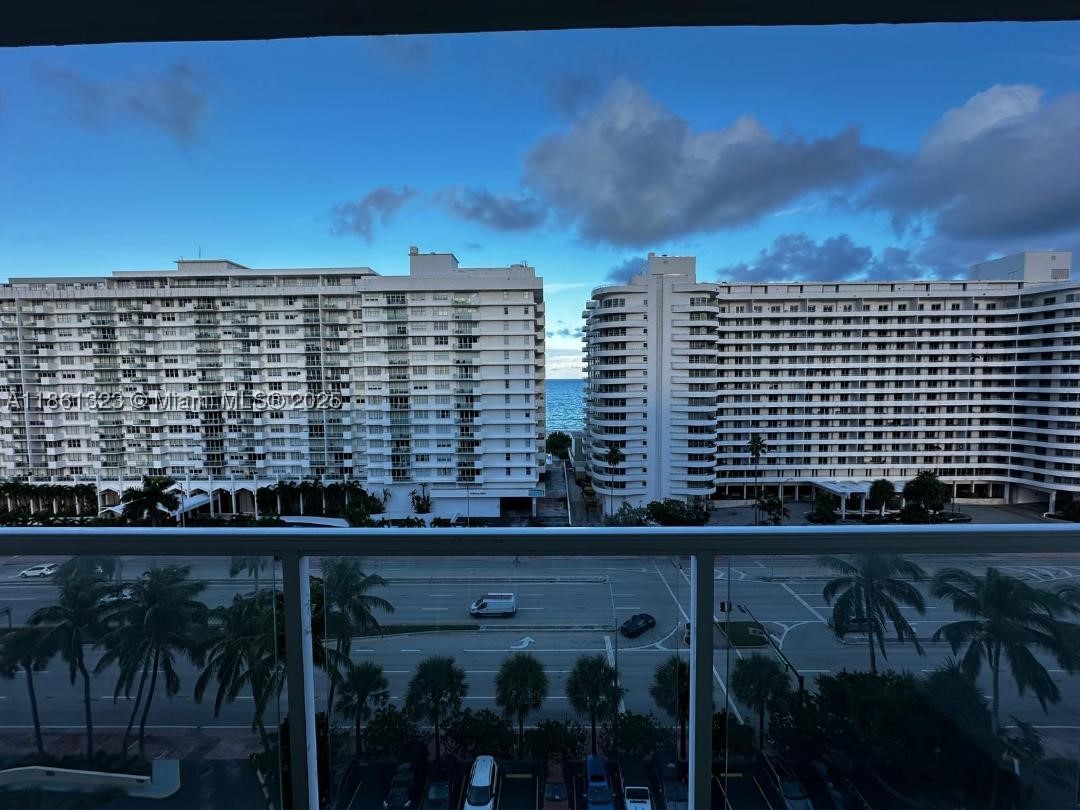 Miami Beach photo 1