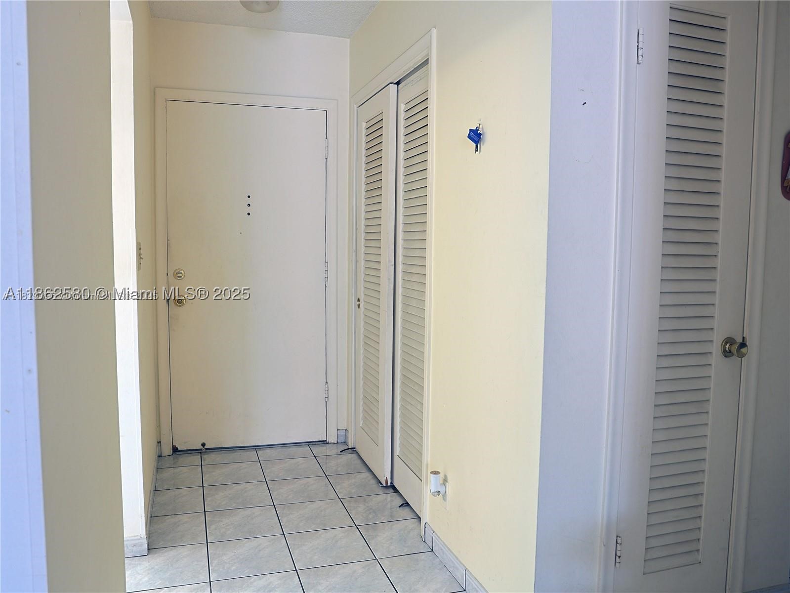 Hallandale Beach photo 4