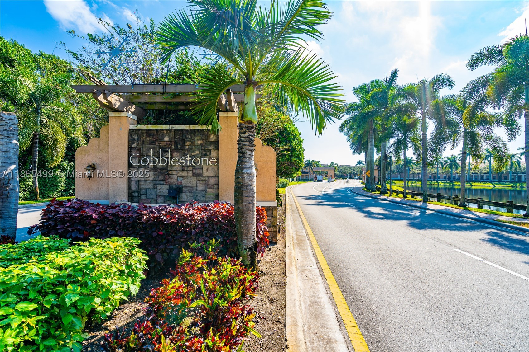 Pembroke Pines photo 3
