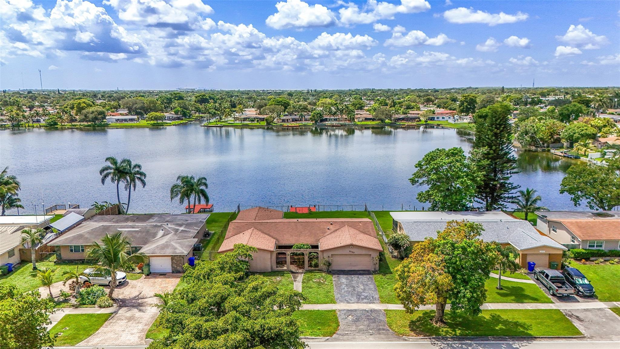 Pembroke Pines photo 1