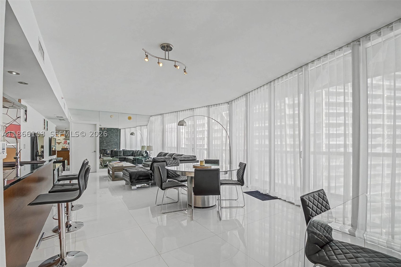 Miami photo 4
