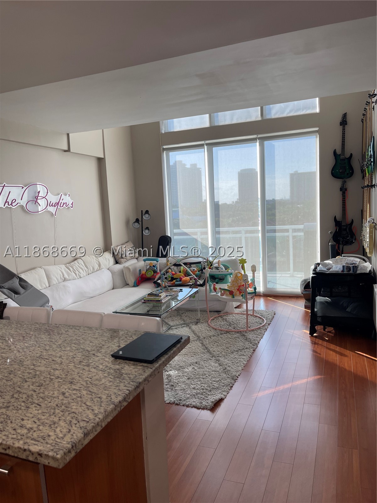 Aventura photo 1