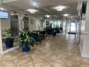 North Miami photo 1