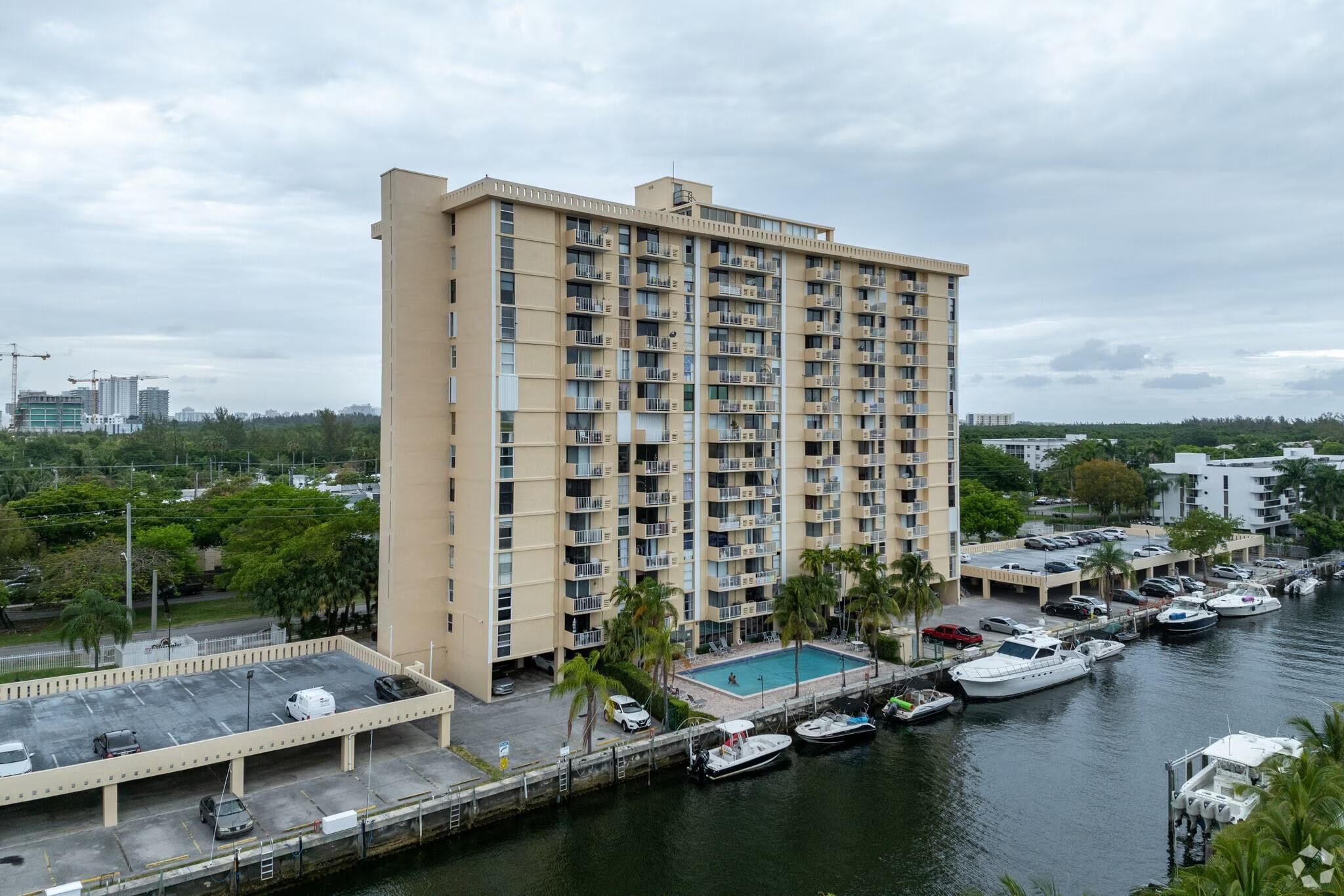 North Miami photo 2