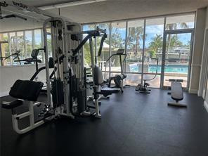 North Miami photo 4