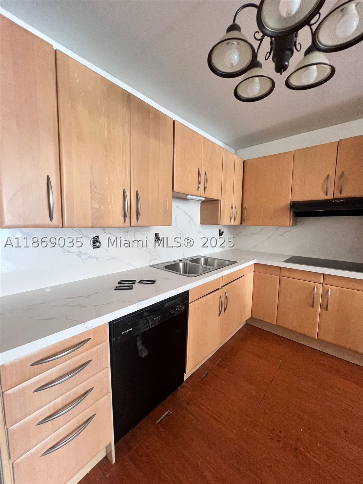 Sunny Isles Beach photo 3