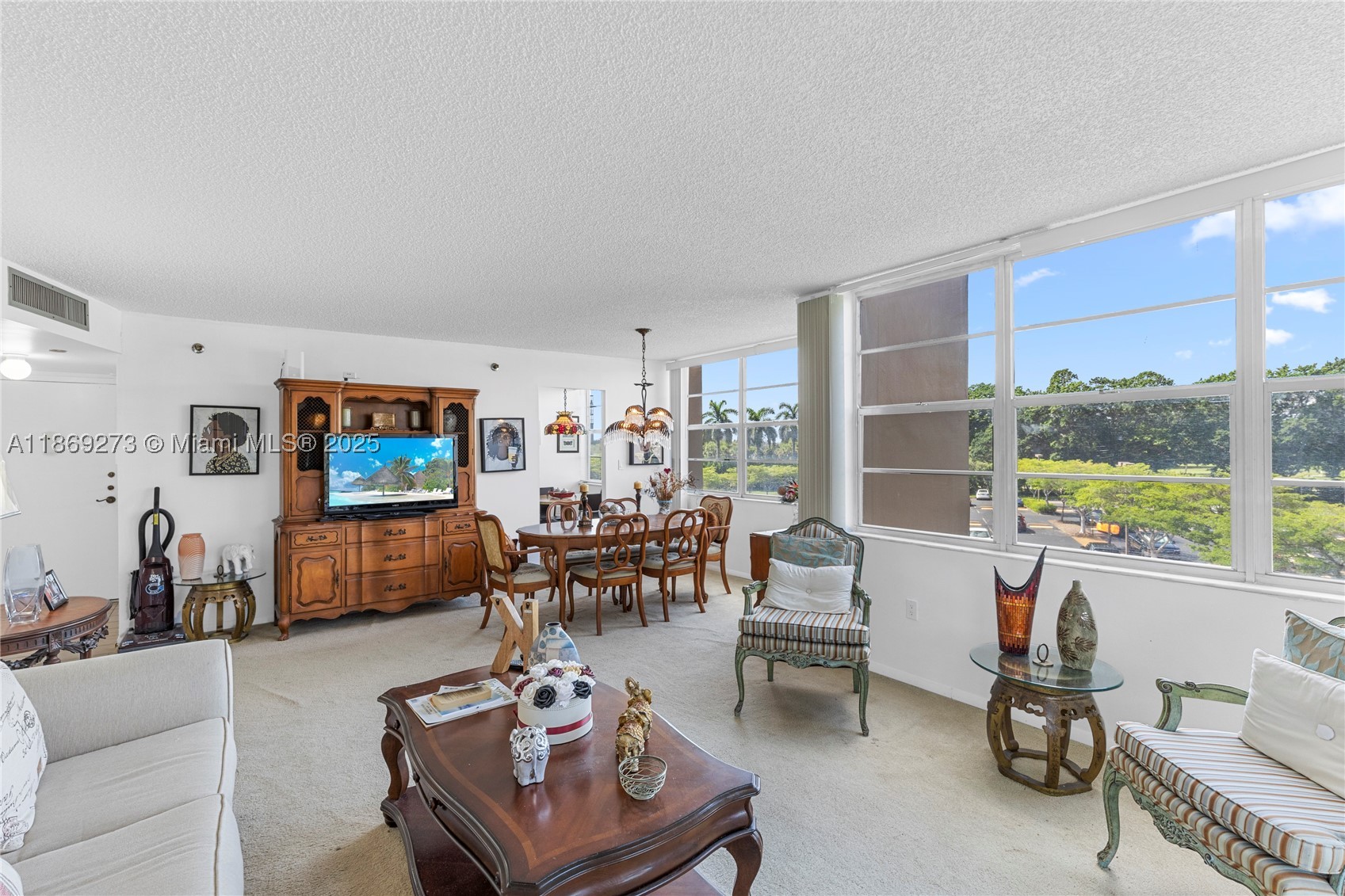Pembroke Pines photo 2