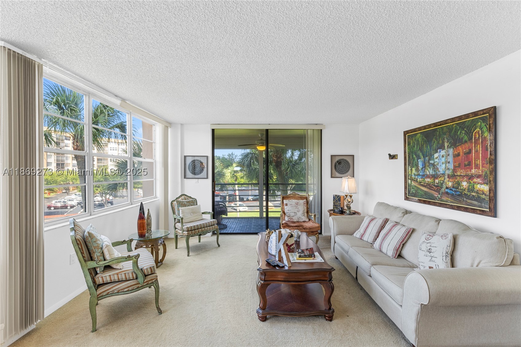 Pembroke Pines photo 4