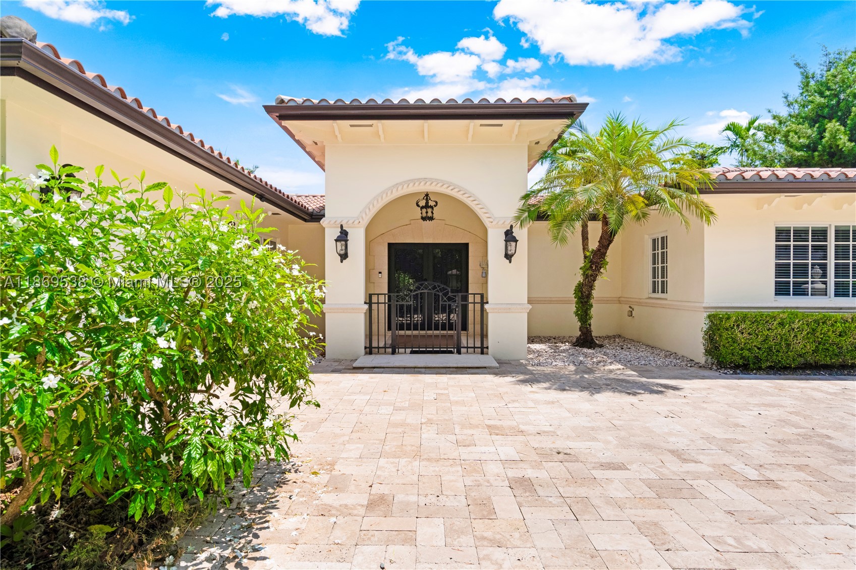 Coral Gables photo 3