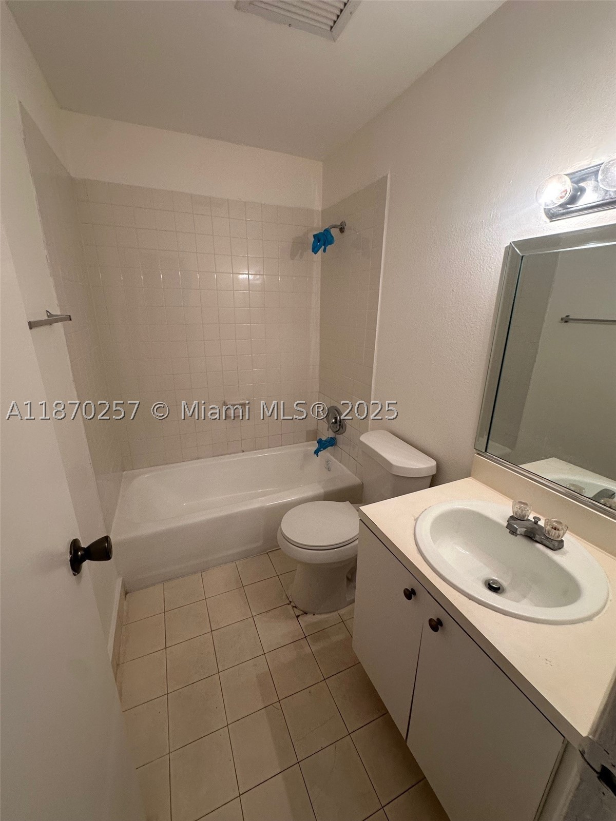 Hialeah photo 2