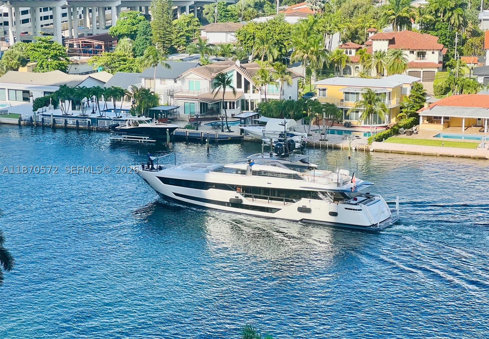 Aventura photo 2