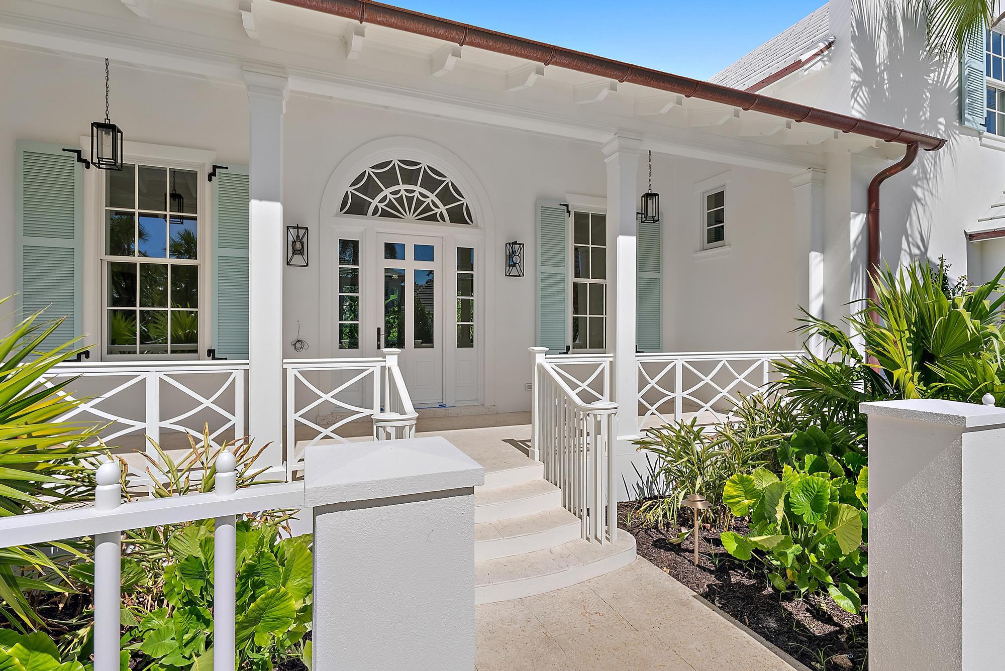 Palm Beach photo 3